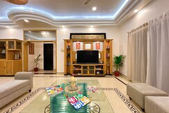 Vaayu Villa 3Bhk Near Assi BHU 4500 SQft, Varanasi