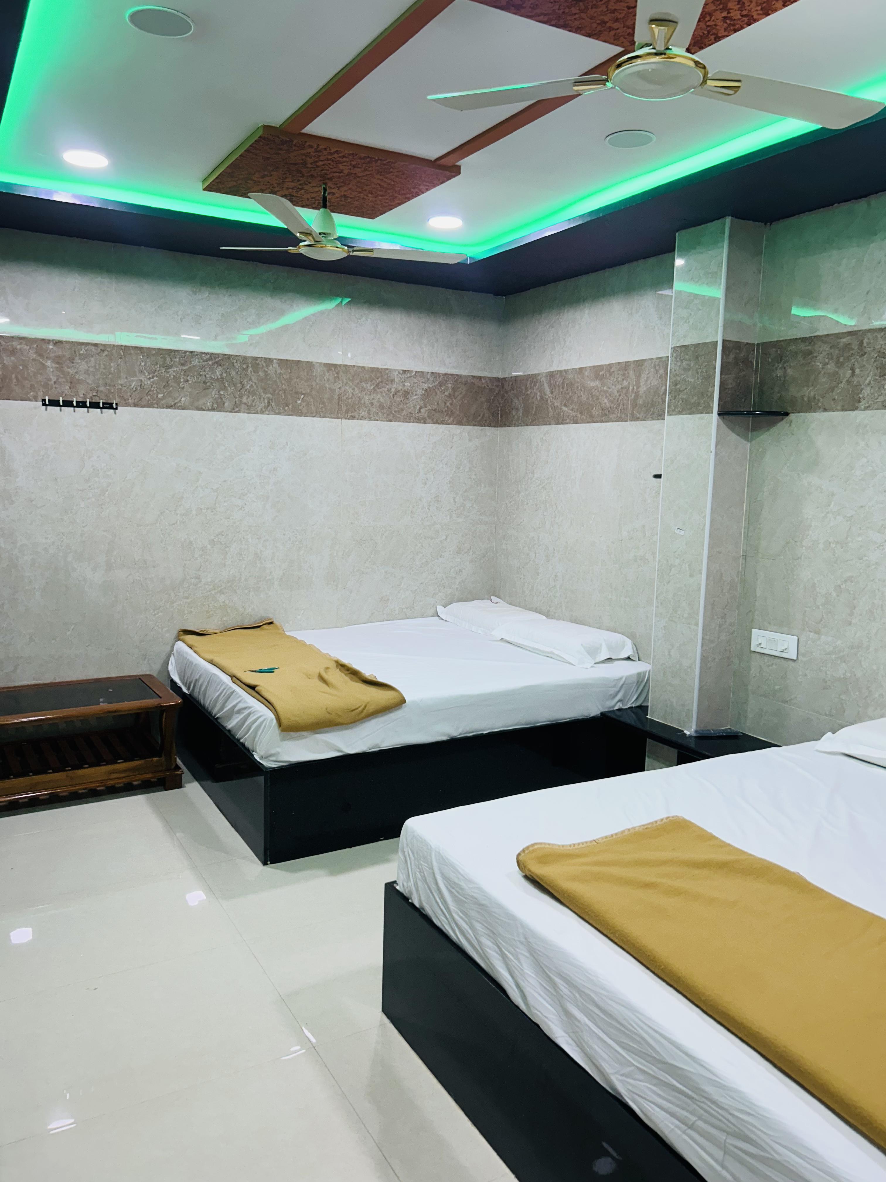 Arunachala residency - Tap to explore photos