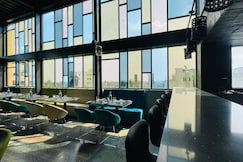 Quality Inn Rockwell Grand- Bangalore International Airport, Bangalore