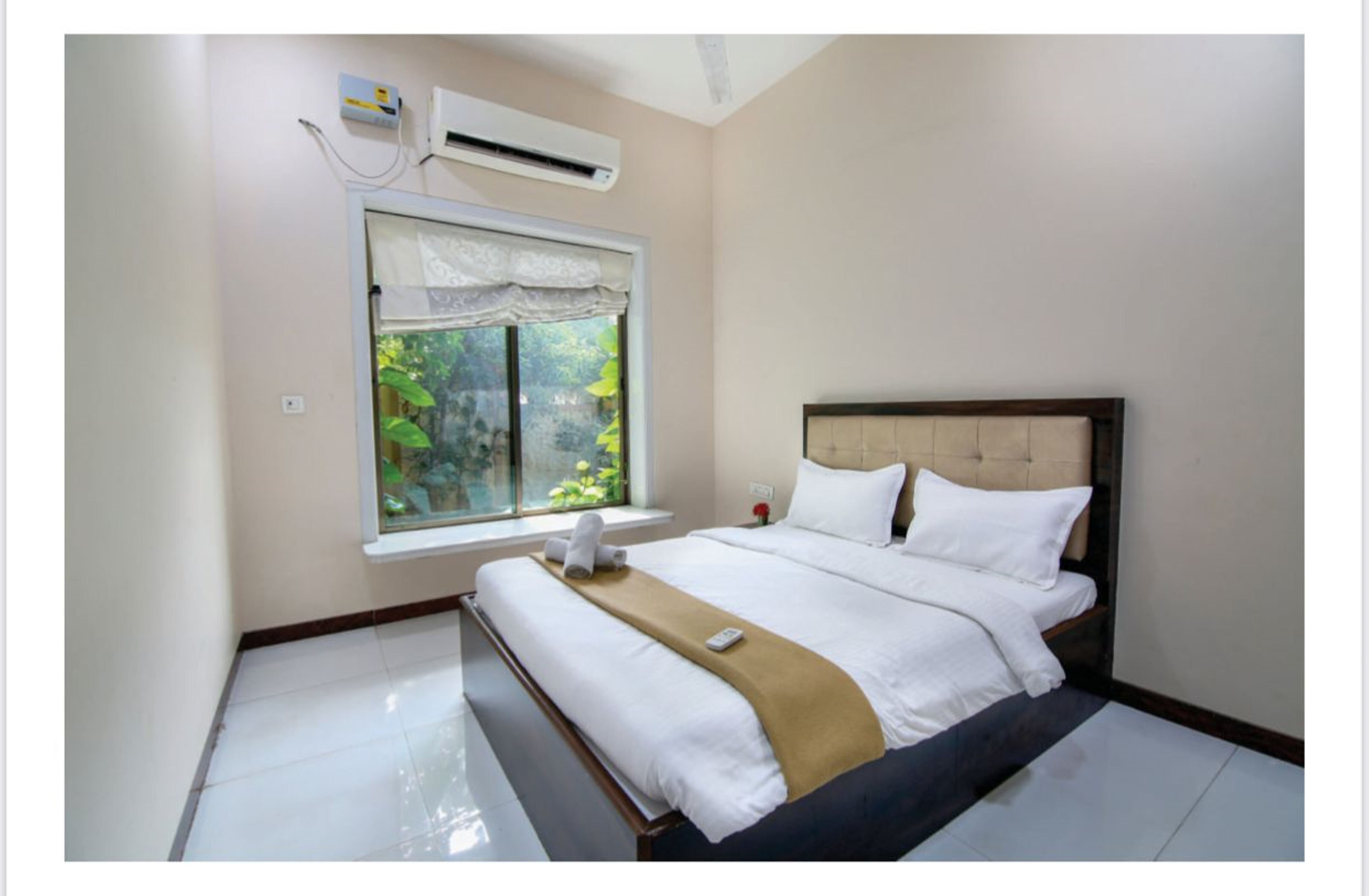 Luxurious Palm Villa in Lonavala - Tap to explore photos