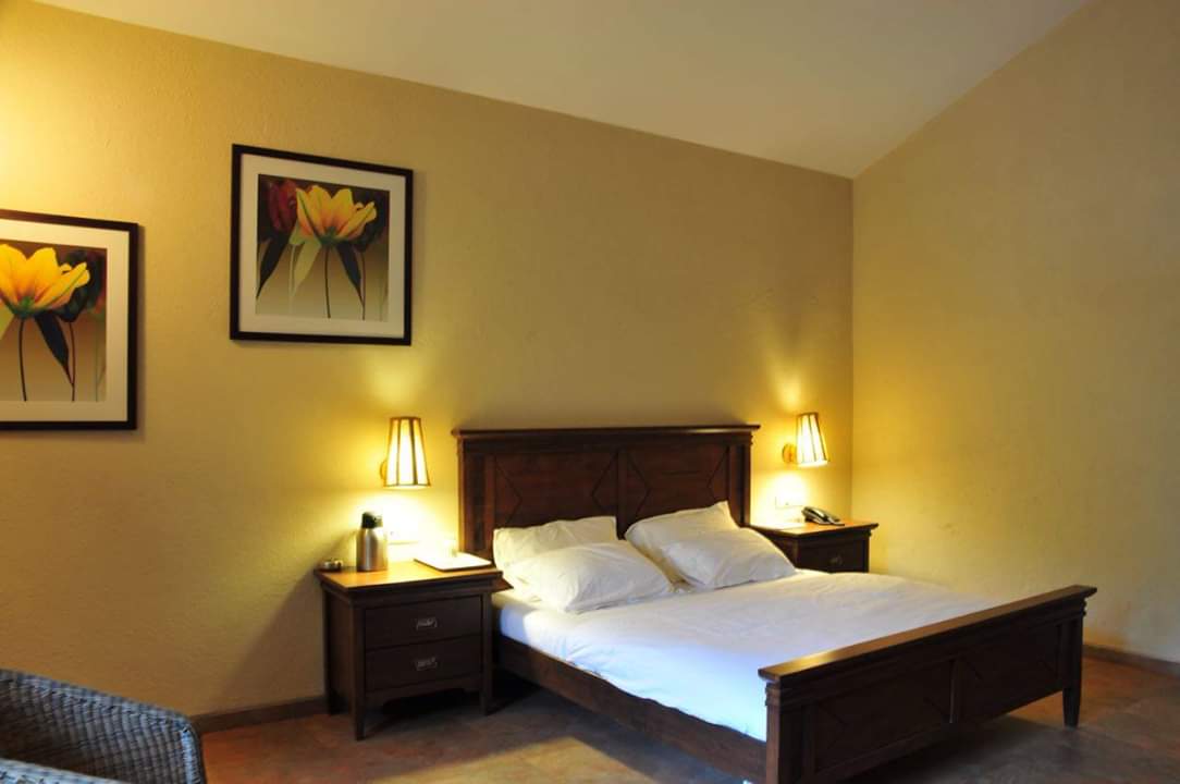 Sai Palace Hotel & Gardens Mira Road - Tap to explore photos
