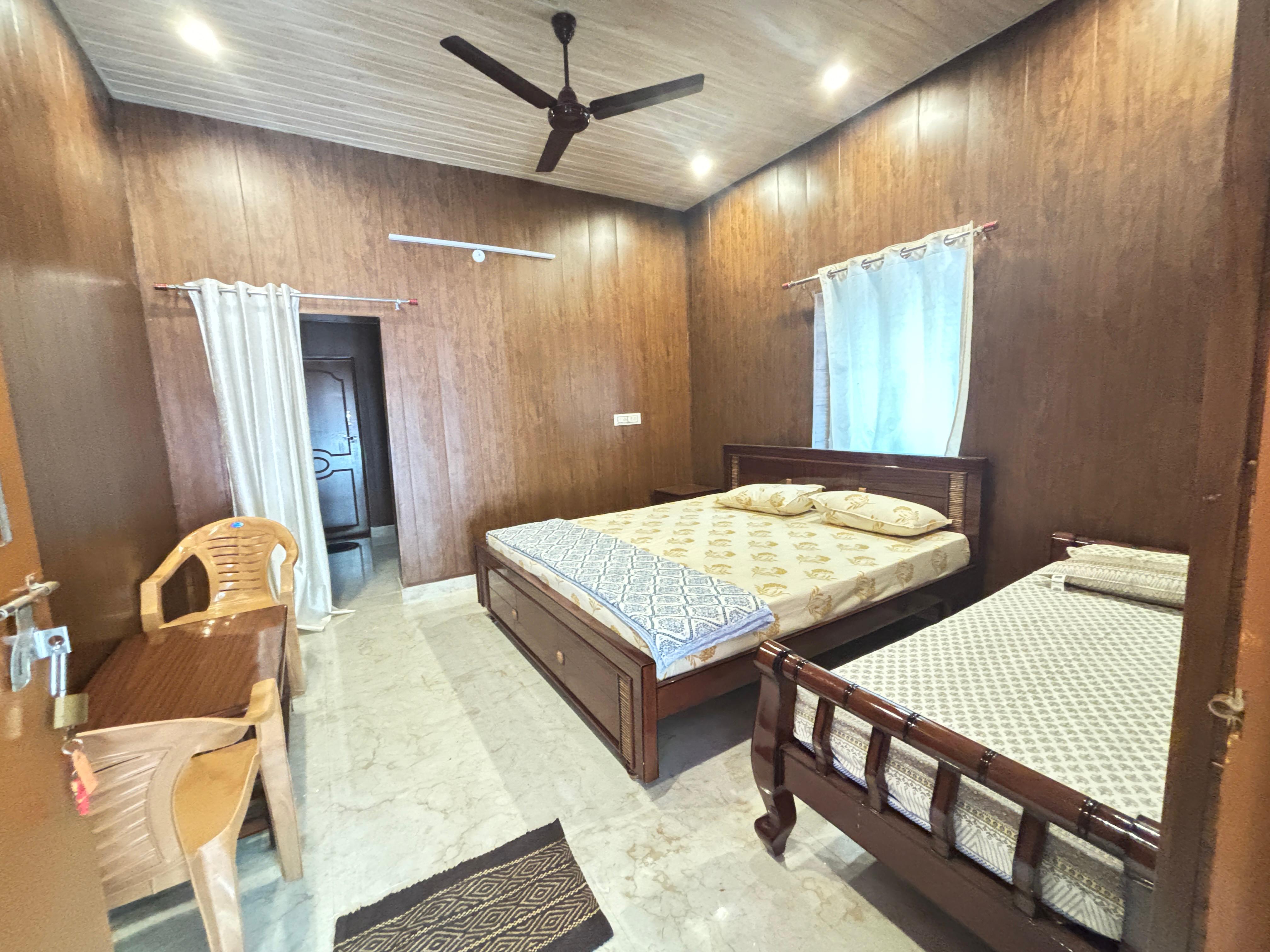 Horsley Hills Forest Guest House - Tap to explore photos