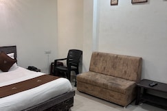 Hotel Heaven, Bhopal