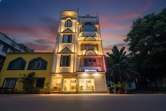 Via City Palace, Kolkata