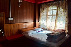 TENZING HOMESTAY, Lava