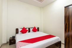 Hotel O Manjulam Regency, Mhow