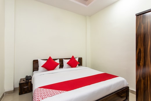 Hotel O Manjulam Regency