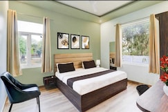 Hotel O Sultanpur Railway Junction Formerly Sanskar Marriage Lawan, Sultanpur