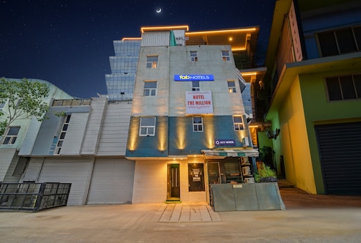 FabHotel Million
