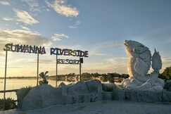 Suwanna Riverside , Muang Uthai Thani