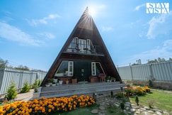 StayVista at That Mountain House, Gulmarg