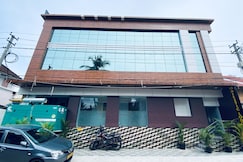 Majestic Inn, Nedumangad