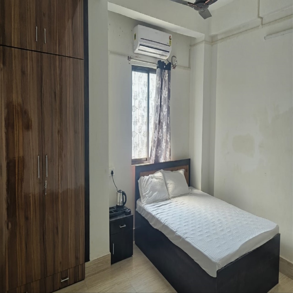 MADINA GUEST HOUSE - Tap to explore photos