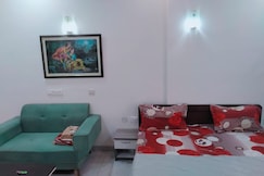 Bliss Chalets -Northeye, Noida
