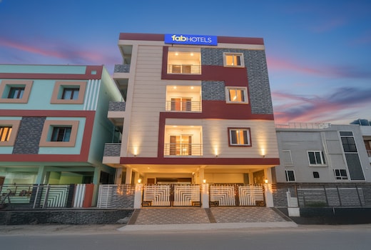 Fabhotel Coastal Suites