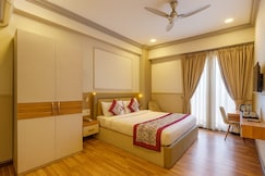 Hotel Emerald Suites & Banquet, Noida