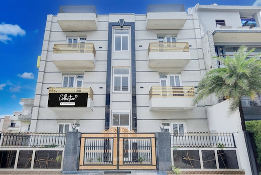 Super Collection O Phagwara Near LPU Law Gate