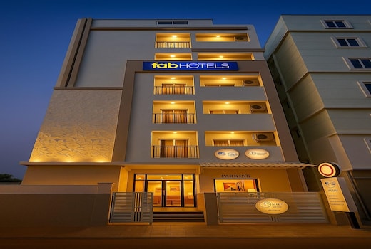 FabHotel Prime Cozy - Nr Yashoda Hospital, Hitech City