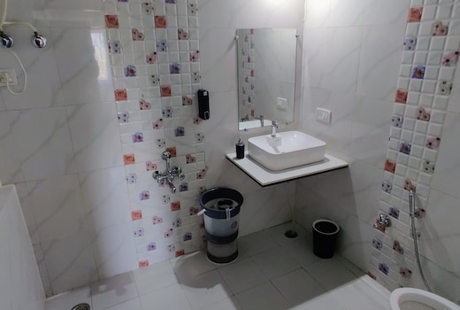 Valley Nest for 4 12PAX Mount Abu