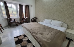 Valley View Premium Room