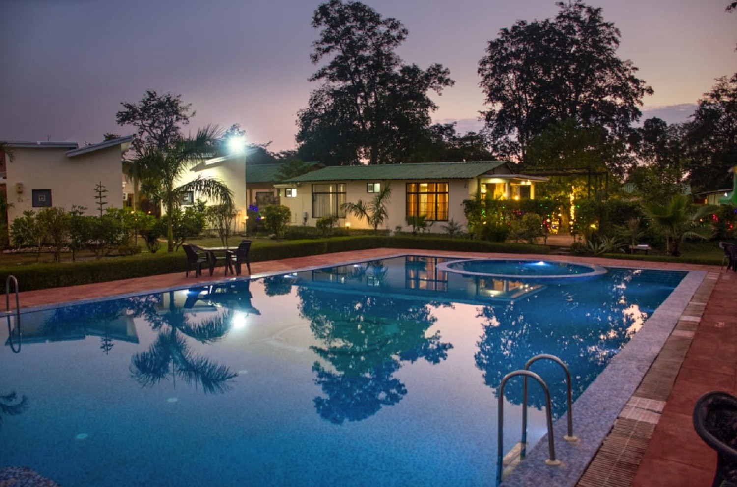 De Floresta Resort - Corbett - Tap to explore photos