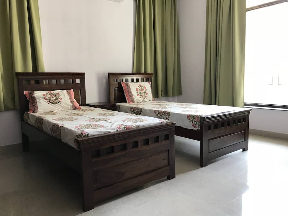 Experience Jaipur with Ethnic Living - Tap to explore photos