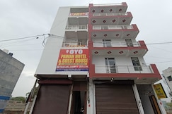 Hotel O  Pawan Hotel, Greater Noida