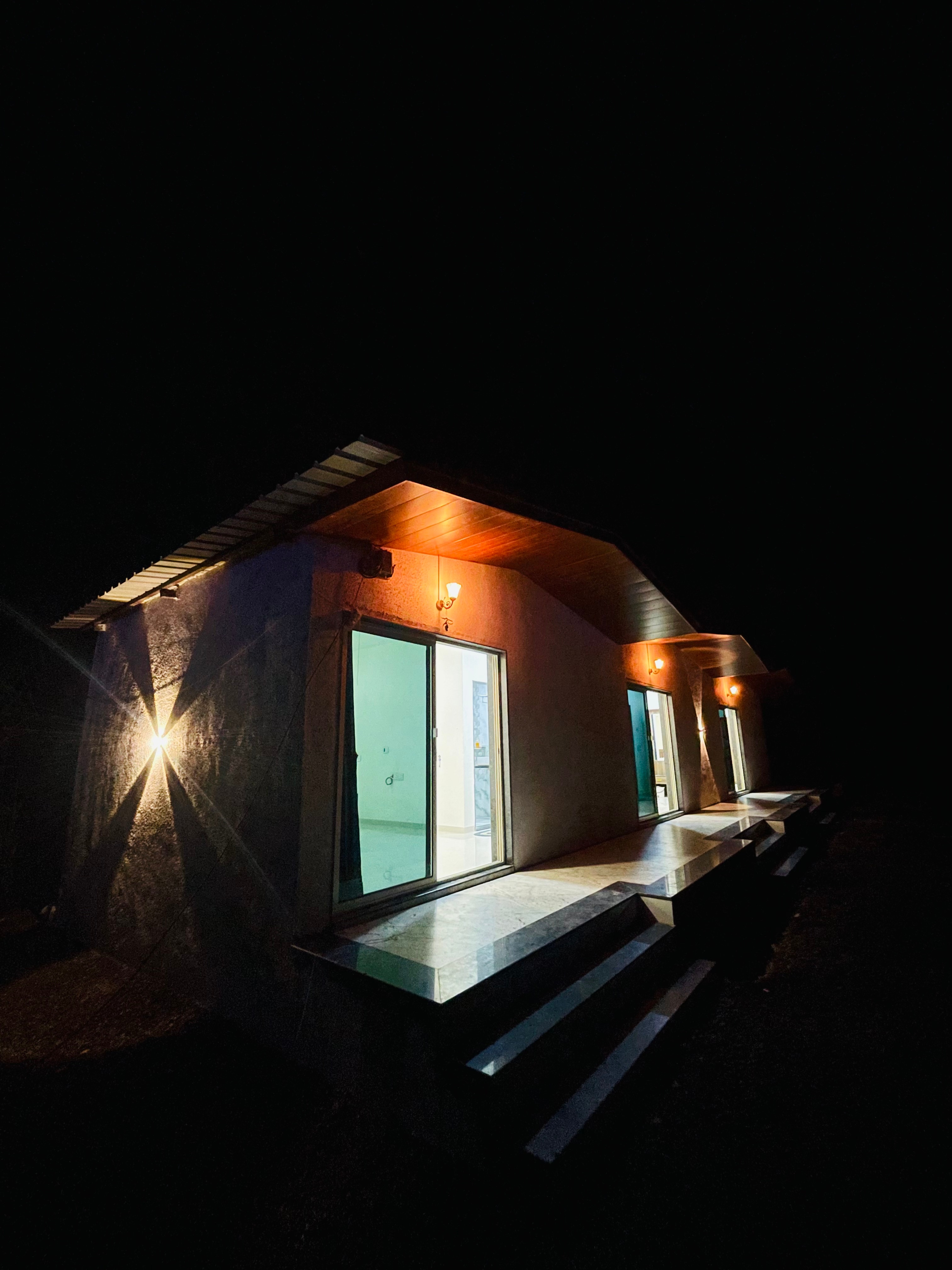 Hotel Sahyadri 4