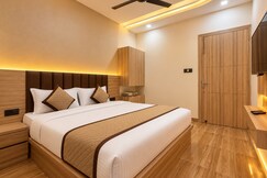 Hotel Akrati Inn Near Prem Mandir, Vrindavan