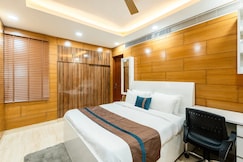 TIM Sector 51, ARTEMIS HOSPITAL 1 min walk, FORTIS & Medanta 4 mins drive, Gurgaon