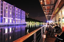St Christophers Inn Paris Canal,