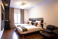 Purple Brigade Hotel, Bangalore