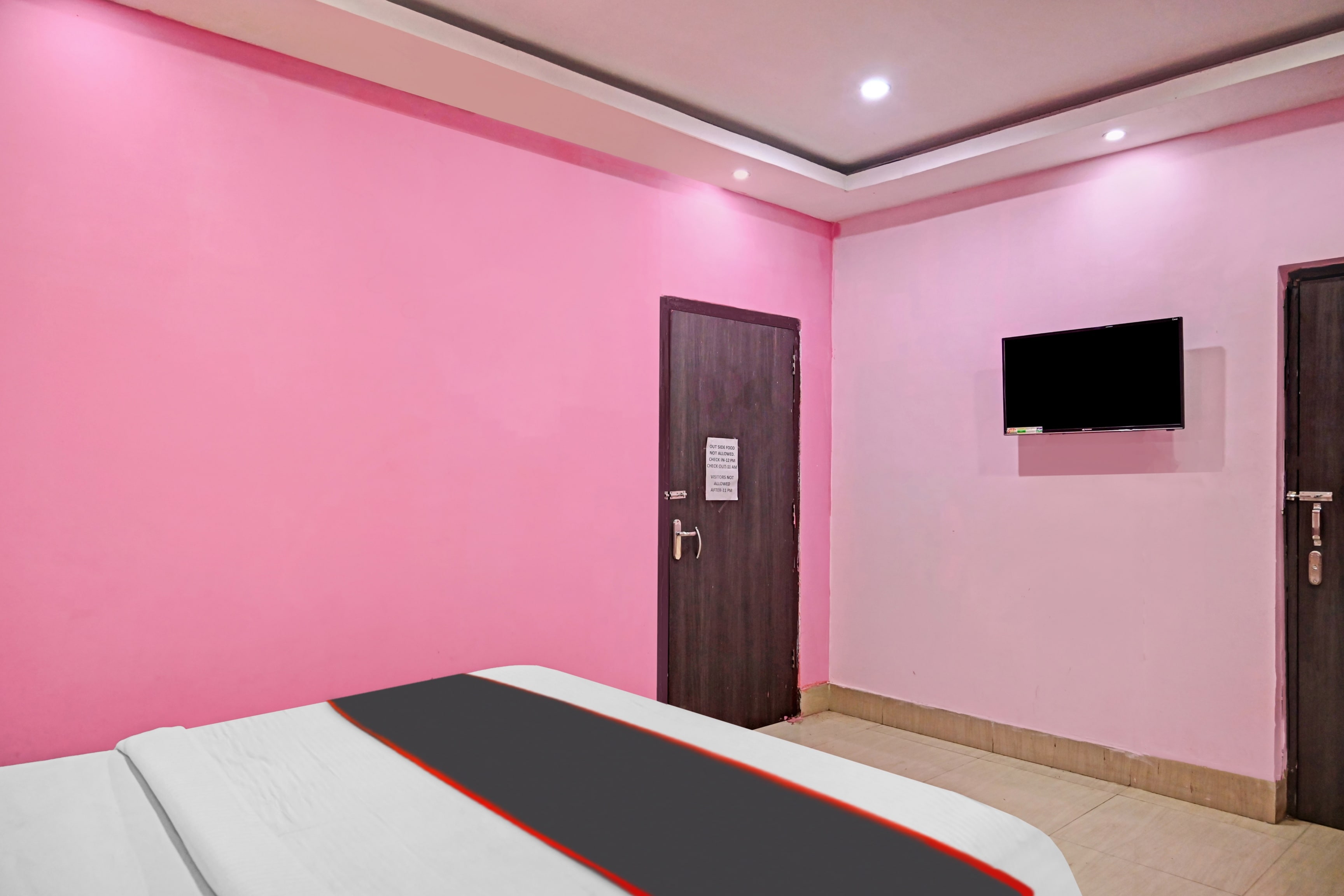 Hotel O Adhikary Guest house inn - Tap to explore photos