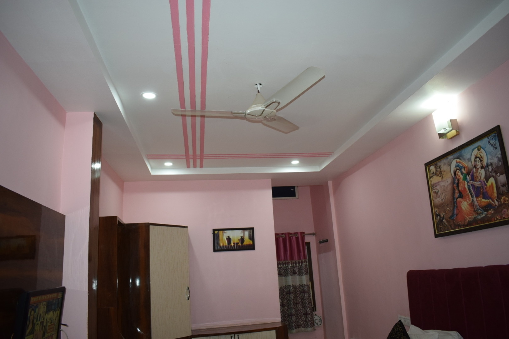 Hotel priyanka - Tap to explore photos