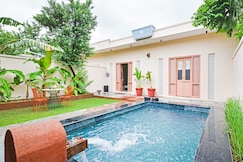 DanCenter Parijat Villas & Suites Udaipur, Udaipur