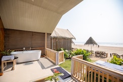 Duck N Chill Beach Resort, Goa