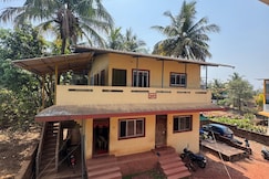 Near Ratnagiri Railway Stn Budget Bliss Homestay, Koyananagar