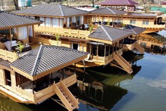 7 Heaven Heritage, Srinagar