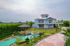 StayVista at Sapphire @ Serenity Farms, Manesar