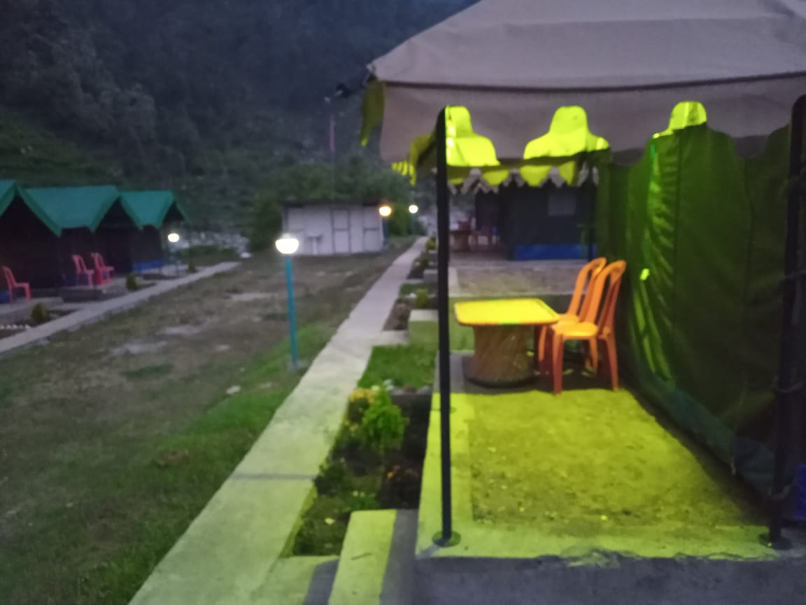 Cosy Nest Camps - Tap to explore photos