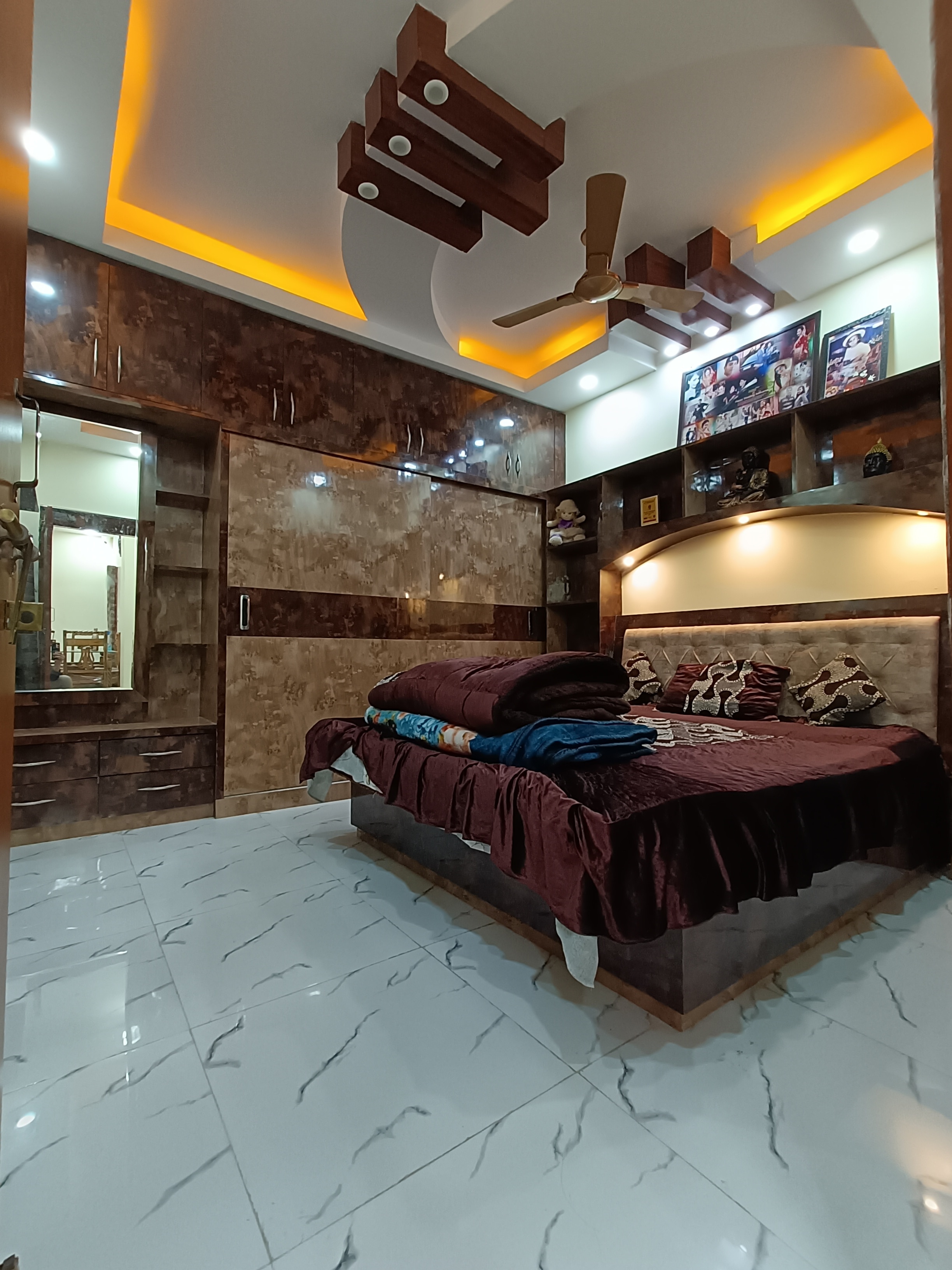 Adbhut Nivas Home Stay  2 BHK - Tap to explore photos