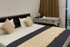 SKYNEST VILLA UDAIPUR, Udaipur