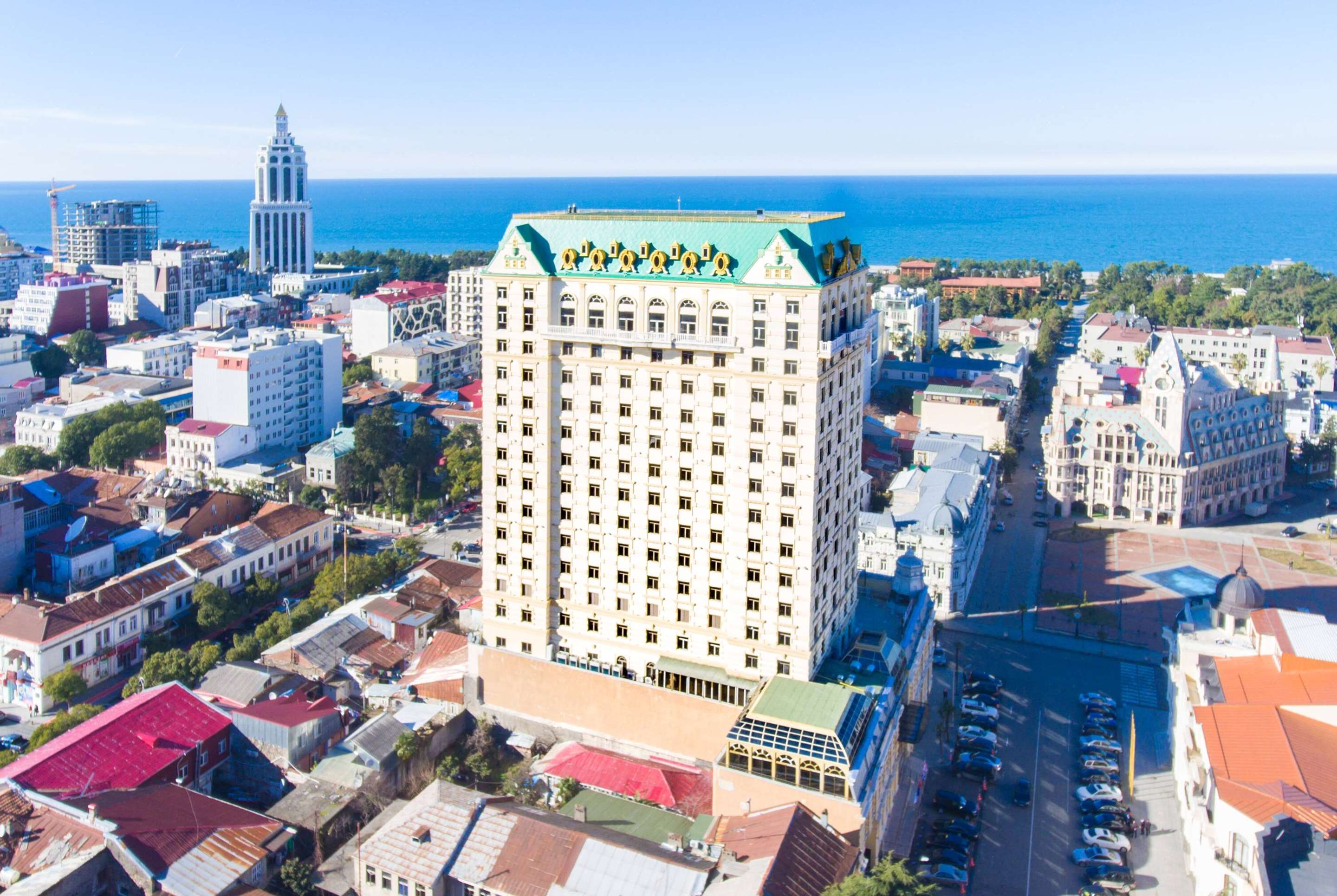 Wyndham Batumi - Tap to explore photos