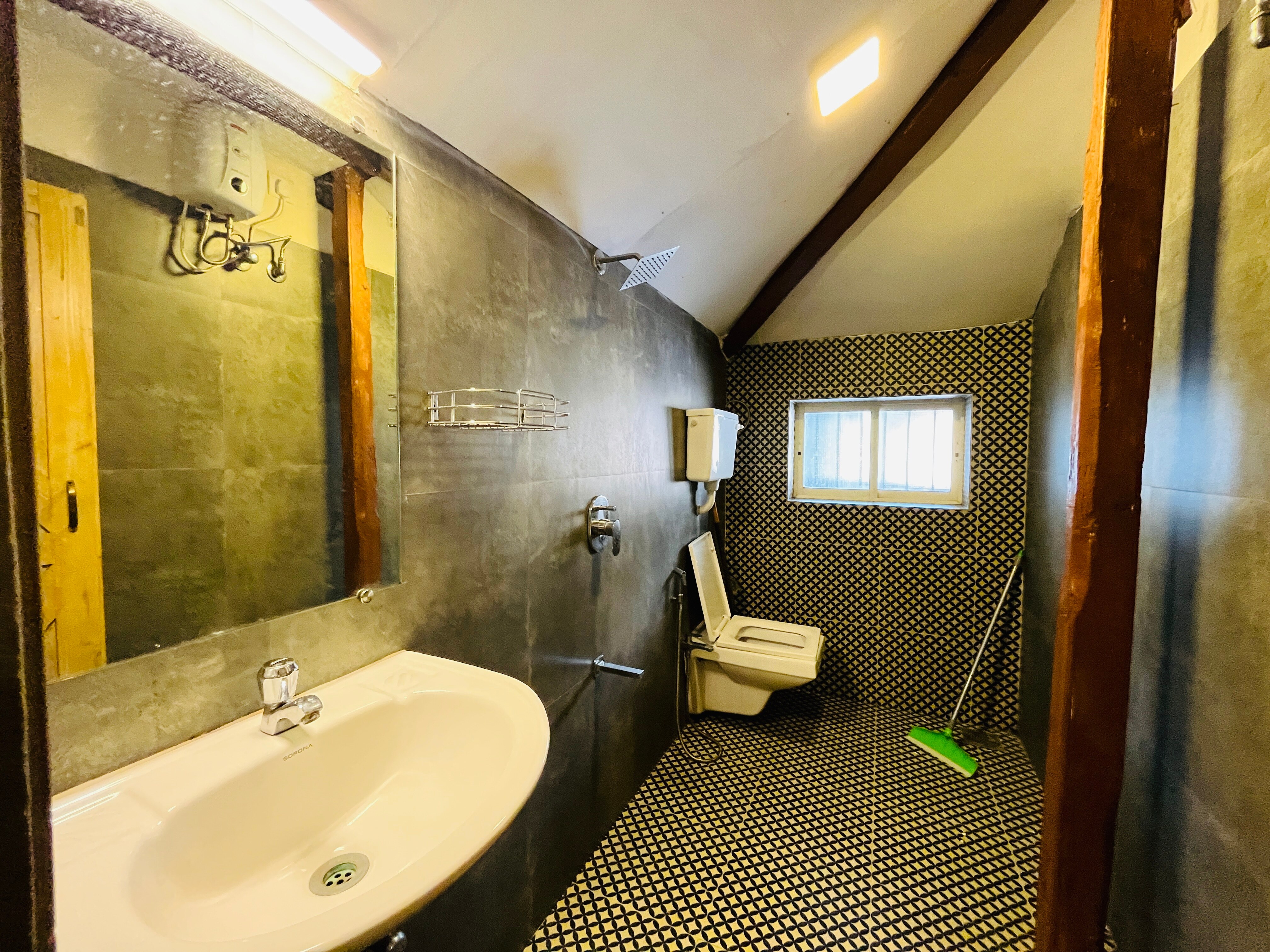 Murphy C Shared Apartmen The Bombay Home Company - Tap to explore photos