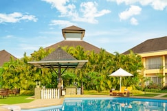 Tropical Retreat by Zuper, Igatpuri