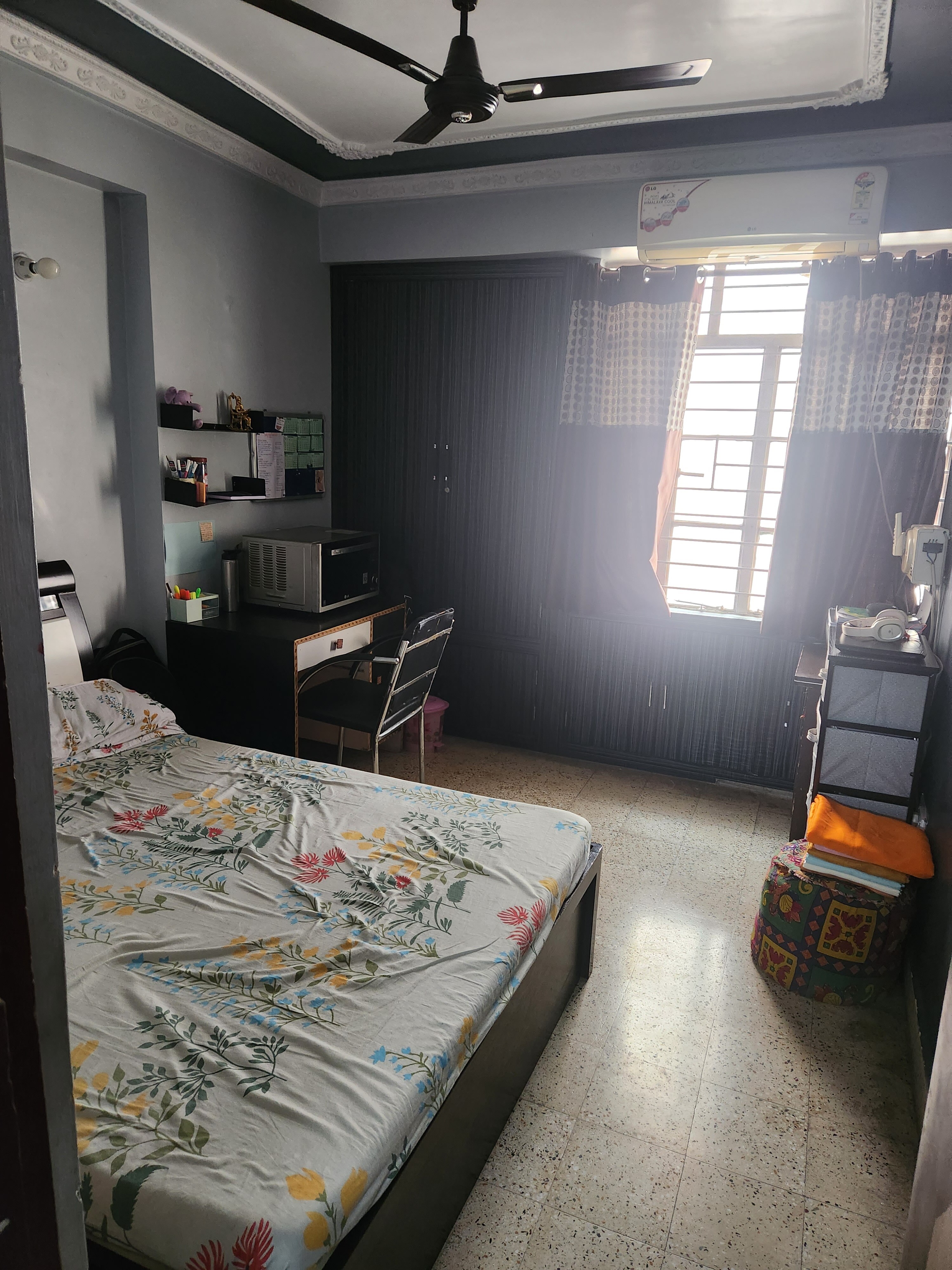 Rinku jha house - Tap to explore photos