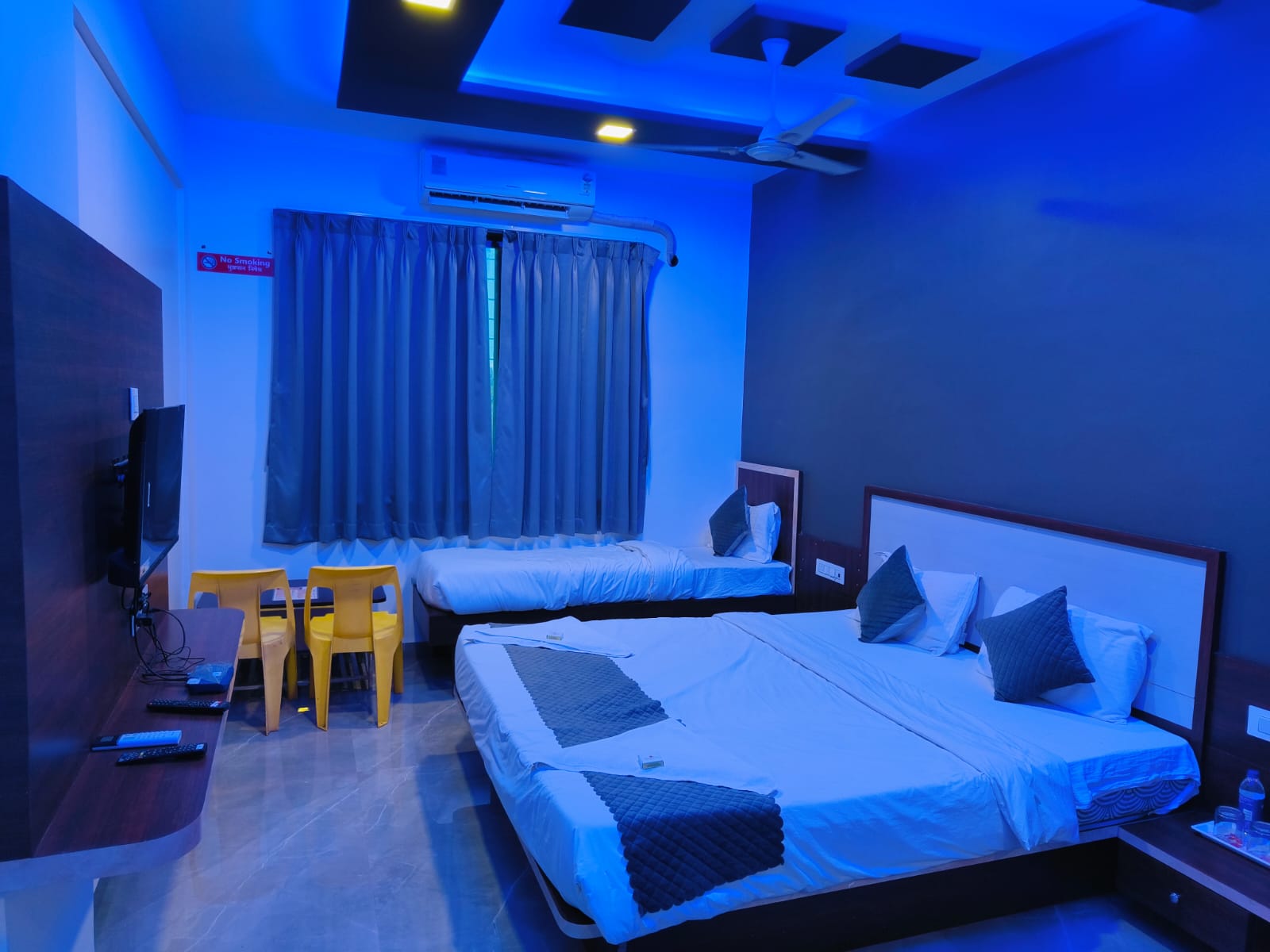 Hotel President Palace Lodging And Boarding - Tap to explore photos