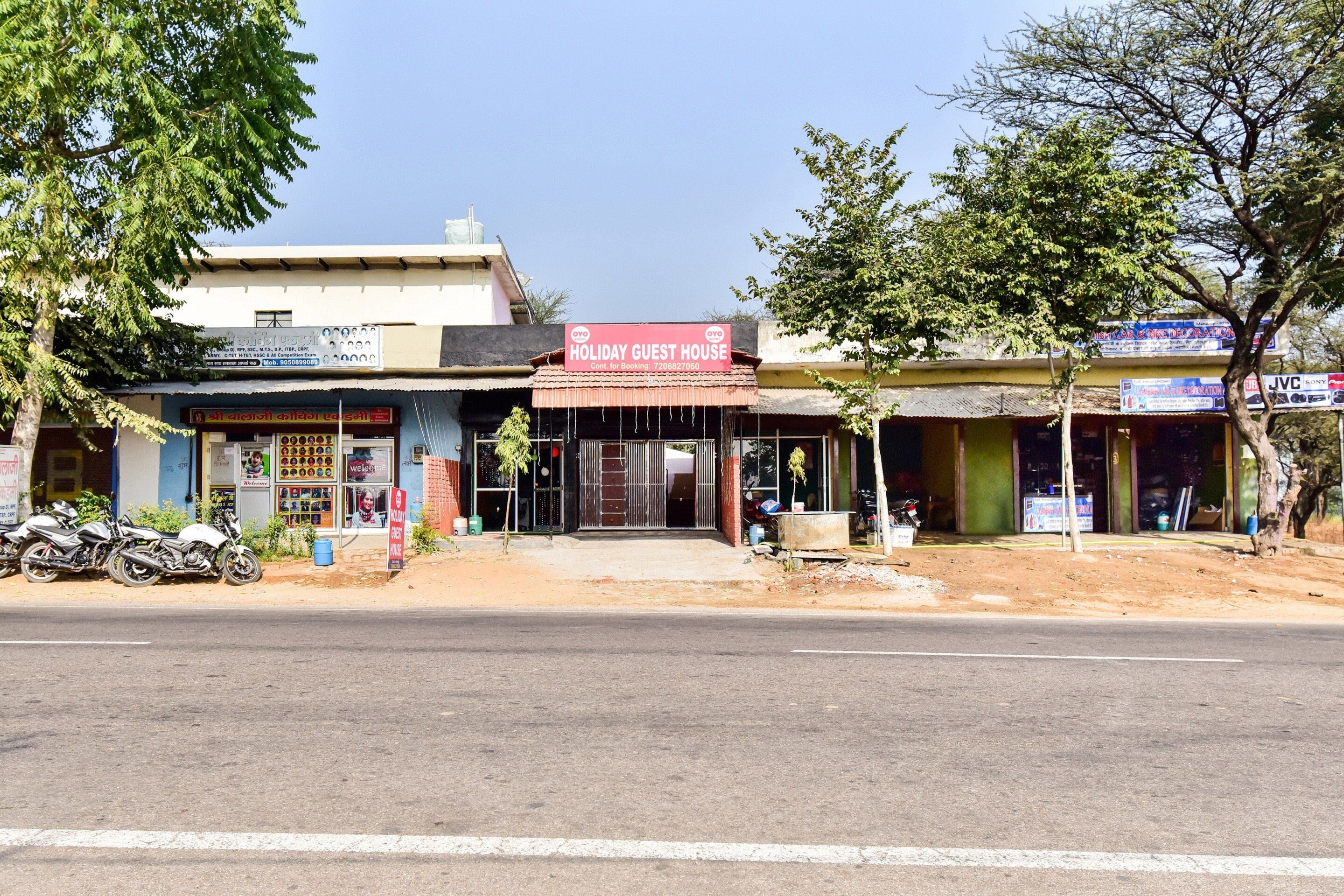 Hotel O Virat Inn, Siha, Tehsil Khol, Opposite Balaji Coaching centre - Tap to explore photos