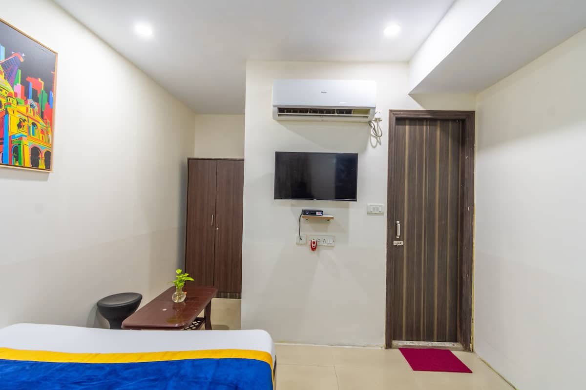 Scenic Homestay - Tap to explore photos