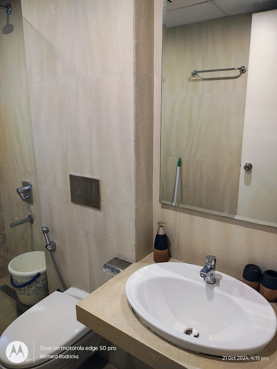 Intellect Guest House Corporate - Pune (Twin Sharing) - Tap to explore photos
